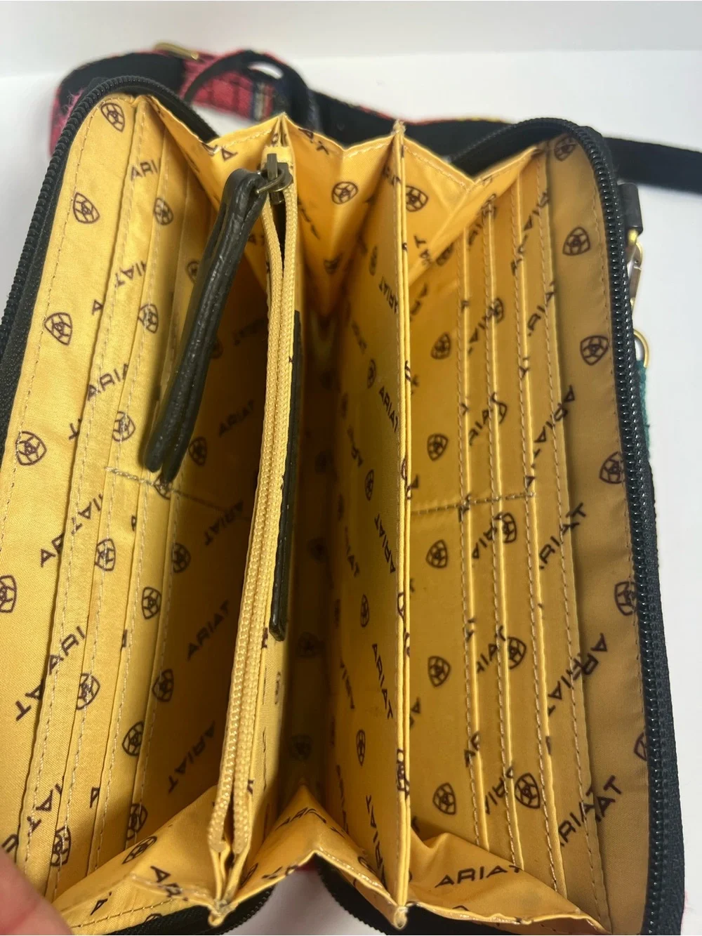 Ariat Serape Leopard Women’s Crossbody Wallet Wristlet Western Cowgirl Wallet